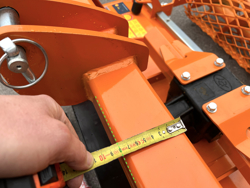 cultivator rotativ de sol lucru util de 135 cm pentru maruntirea pamantului inainte de semanare mod dfu 140