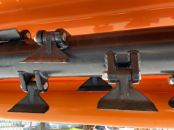 concasor cu ciocane si deplasare hidraulică pentru tractor mod grizzly 180