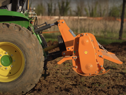 freza orizontala pentru tractor serie medie 150cm de lucru deplasare manuală mod dfm 150
