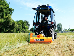 tocatoare iarba pentru tractoare precum kubota carraro 120 cm concasor cositoare mod ape 120