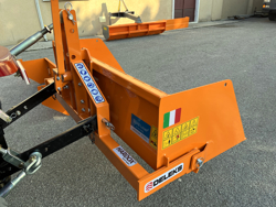 cupă montată pe spate 120cm cu manetă basculantă pentru tractoare mod bucket 120 l