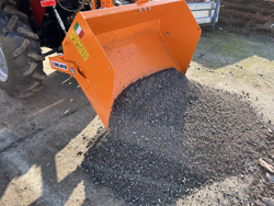 cupă montată pe spate 140cm cu manetă basculantă pentru tractoare mod bucket 140