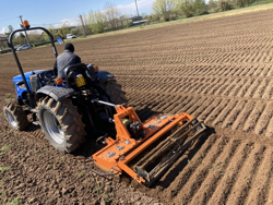 grapa rotativa cu tavalug pentru tractor mod kr 160