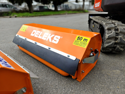 tocator hidraulic forestier pentru mini excavator sau tractor mod ar 100