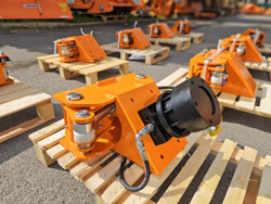 graifer forestier hidraulic cu lama de taiere atasata pentru mini excavator cleste mod cf 10r