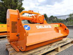 tocator de resturi vegetale cu ciocane seria medie 120cm pentru tractoare de livadă lincione 120 sp