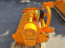 tocator reversibil de resturi vegetale cu ciocane seria medie 120cm pentru tractoare de livada lincione 120 sp rev