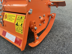 freza orizontala pentru tractor serie medie 150cm de lucru deplasare manuală mod dfm 150