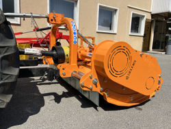 tocatoare cu ciocane deplasabila pentru tractorul de vie mod gepard 150