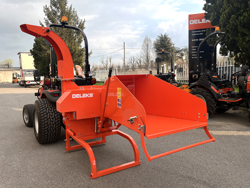 mărunţitoare de crengi cu disc pentru tractor produce aşchii de lemn mod dk 1200se