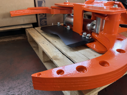 graifer forestier hidraulic cu lama de taiere atasata pentru mini excavator cleste mod cf 11