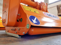 mulcher cu ciocane serie ușoară pentru tractoare 1m de taiere tocătoare pentru iarbă și viță de vie mod lince 80