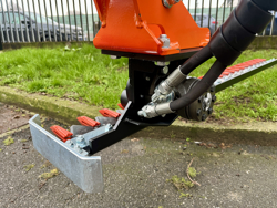 cositoare gard viu manipulatoare montată cu bare de tăiere pentru tractoare mod falco