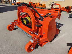 tocator de serie grea deplasabil universal cu ciocane pentru tractoare mod gorilla 150