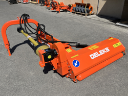 tocatoare laterală giraffa130 pentru tractor fructifer și terasamente deleks