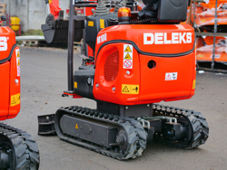 mini excavator compact 1 ton mod m100