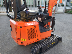 mini excavator compact m90se