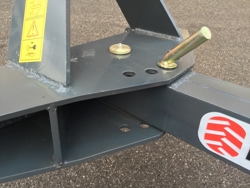 выравнивающий отвал 160 см для тракторов типа carraro поворотный кронштейн мод ddl 160