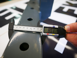 навеска с 7 ю отверстиями