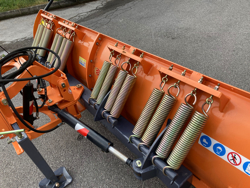 снежный плуг 250см с крепежной плитой средней серии для трактора мод ln 250 а