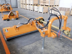 косилка мульчирователь боковая задненавесная для трактора чистка канав и доков мод volpe 165