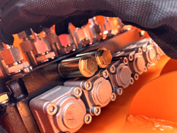 навесной экскаватор с ковшом для сельскохозяйственного трактора мод drs 1000t