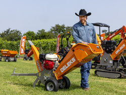 измельчитель древесных отходов с независимым двигателем для производства щепы мод dk 500 lf