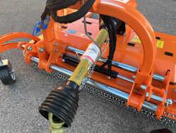 косилка газонная для сельскохозяйственных тракторов с 8 я ножами для парков и газонов мод dm150 interfila