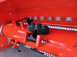 измельчитель молотковый тяжелой серии со смещением универсальный для тракторов мод gorilla 180